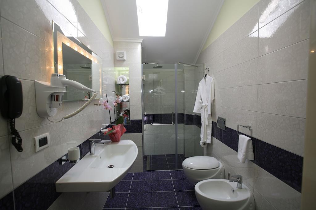 Hotel Boutique LAS Tirana Extérieur photo