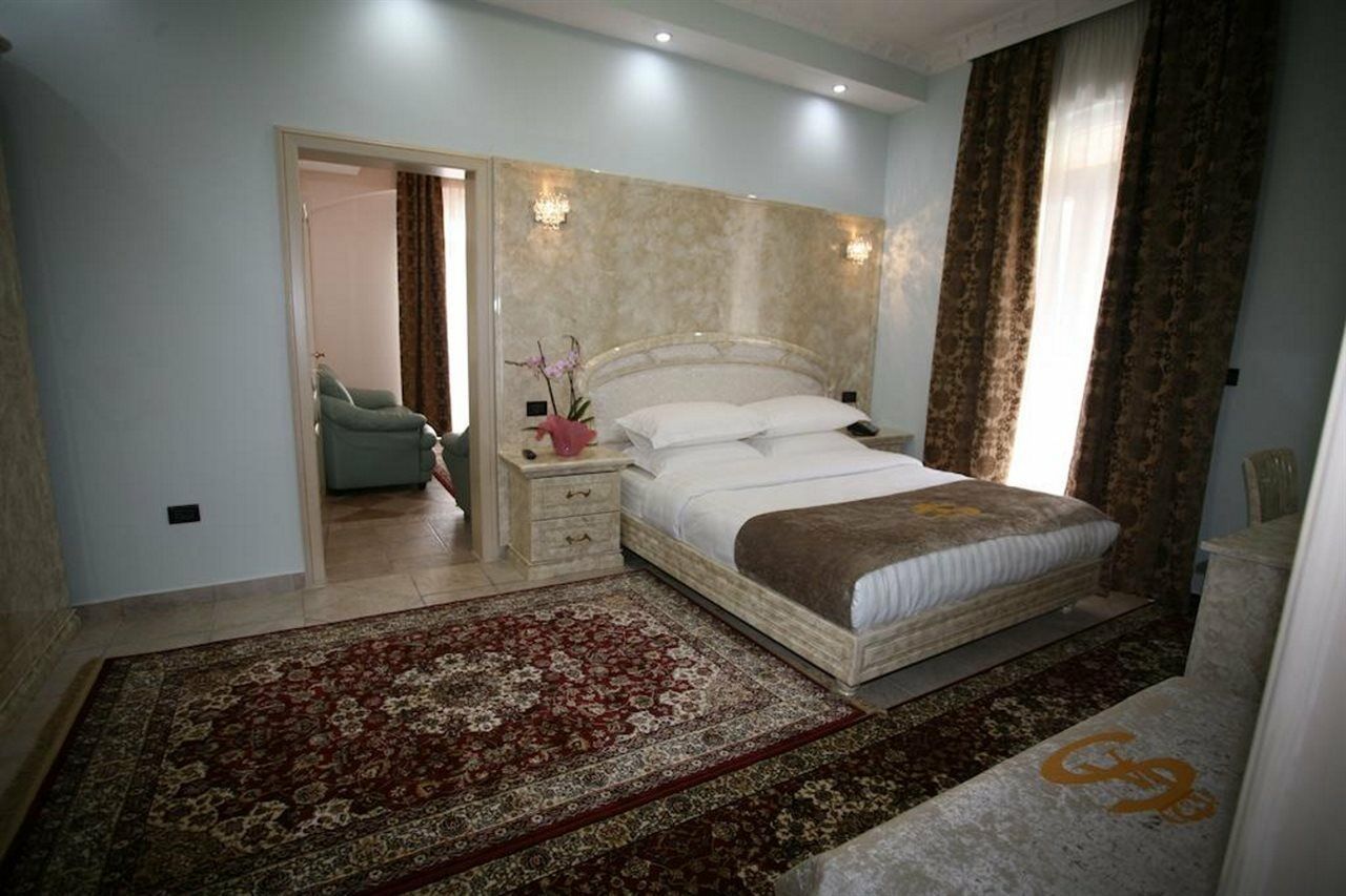 Hotel Boutique LAS Tirana Extérieur photo
